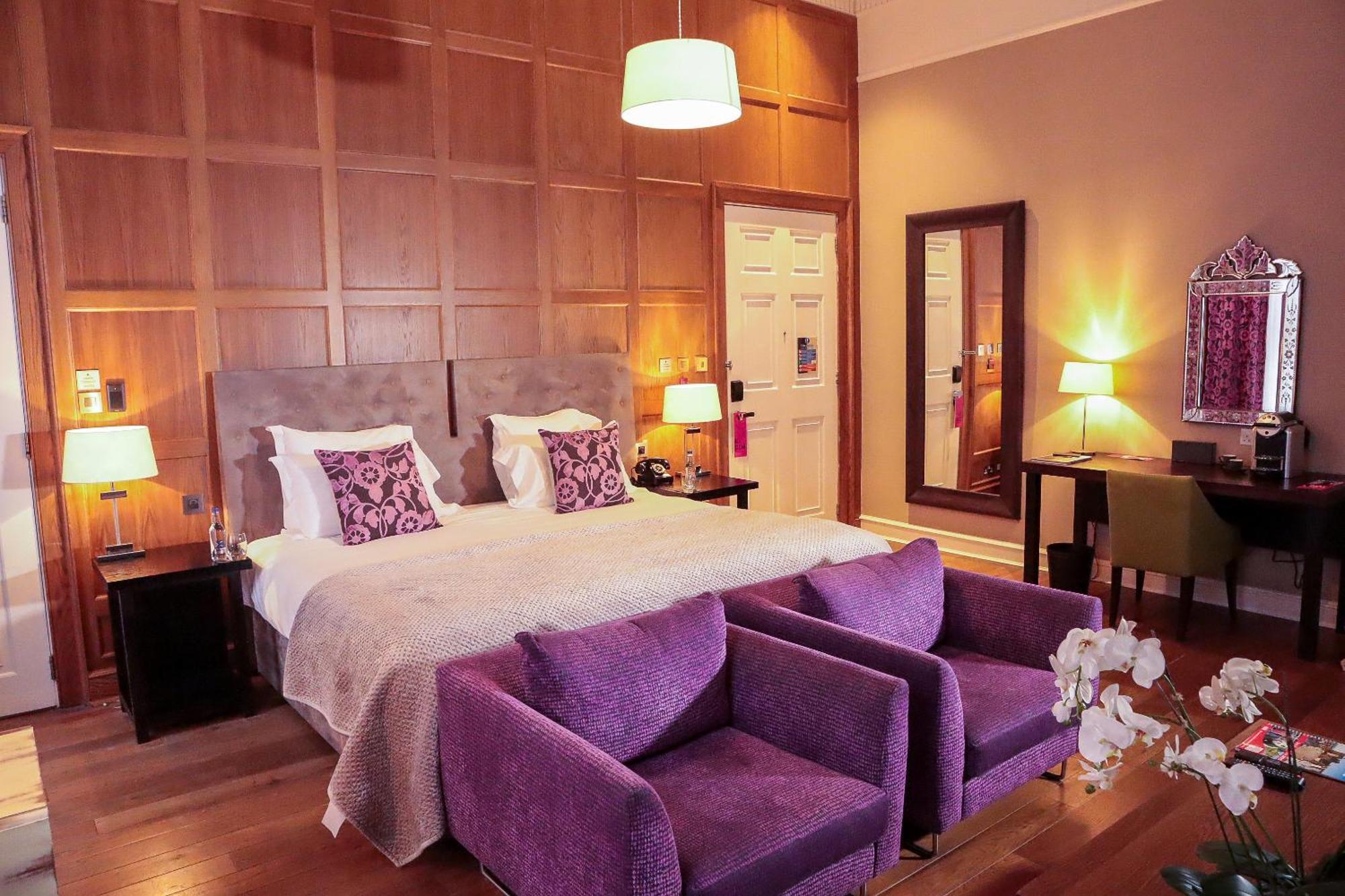 Tigerlily Hotel